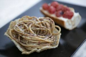 Recipe - Crescendo Bucatini Cacio e Pepe